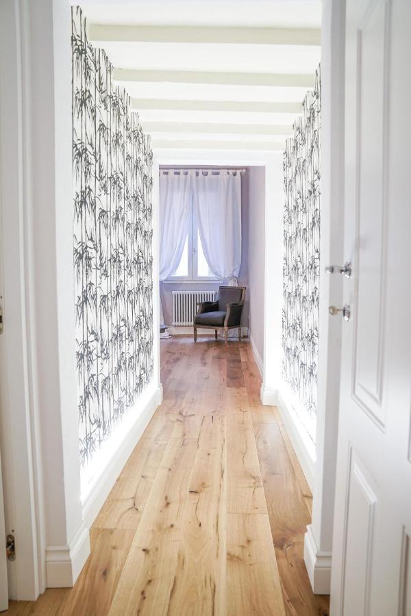 Art Apartment Black & White Suite Florens Exteriör bild